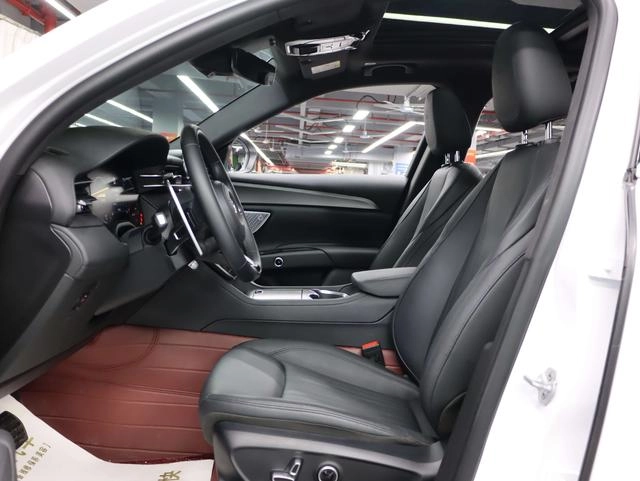 Maserati Grecale 2023 2.0T GT exterior photo 8