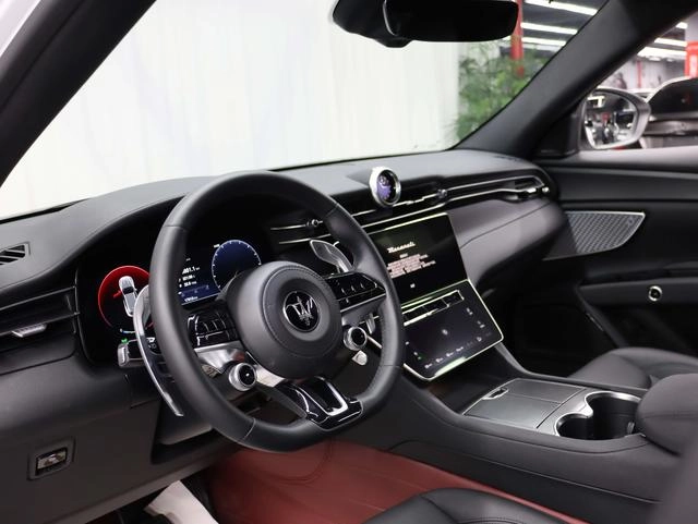 Maserati Grecale 2023 2.0T GT exterior photo 9