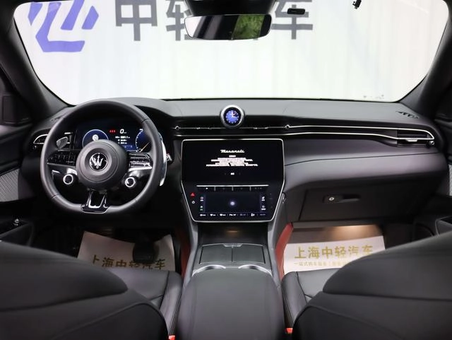 Maserati Grecale 2023 2.0T GT interior photo 12