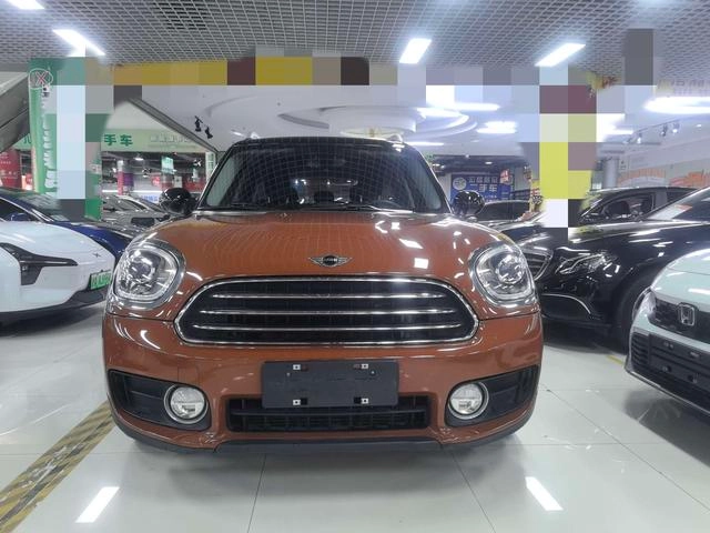 MINI Countryman 2017 1.5T COOPER ALL4 экстерьер фото 2 MINI Countryman 2017 1.5T COOPER ALL4 экстерьер фото 2