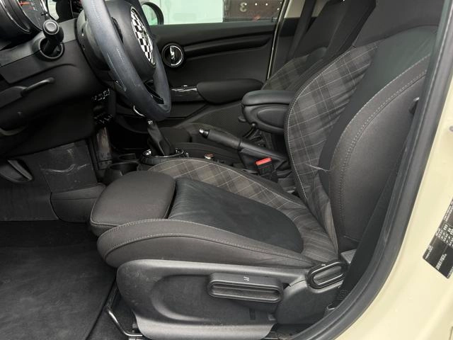 MINI 2015 1.5T COOPER Fun Version cinq portes intérieur photo 12