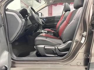 Nissan Qashqai 2016 2.0L CVT Luxury Edition interior photo 12 Nissan Qashqai 2016 2.0L CVT Luxury Edition interior photo 12