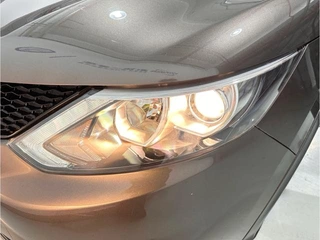 Nissan Qashqai 2016 2.0L CVT Luxury Edition interior photo 15 Nissan Qashqai 2016 2.0L CVT Luxury Edition interior photo 15