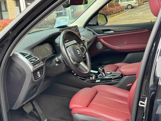 BMW X3 2022 Segundo cambio xDrive30i Tipo líder M Traje de noche Yao exterior foto 9