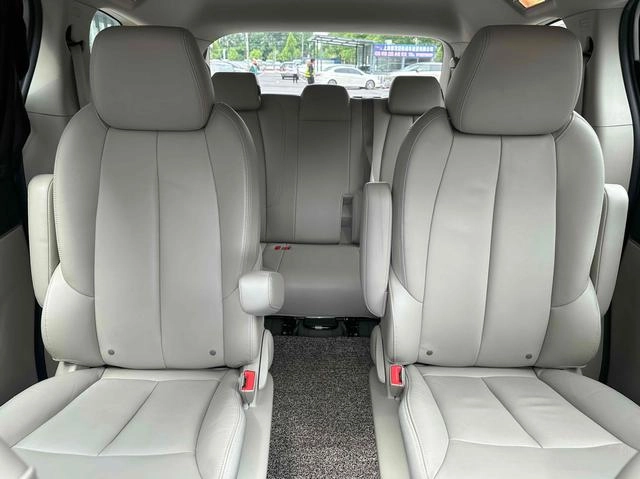Buick GL8 2018 28T Premium Trim country VI exterior photo 6