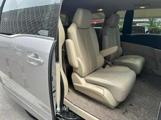 Buick GL8 2018 28T Premium Trim country VI interior photo 14