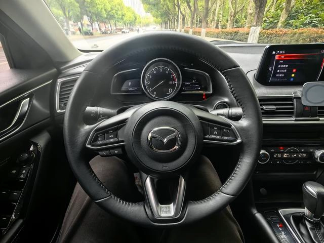 Mazda3 2019 Cloud Control Edition hatchback 2.0L Automatic Sport country VI exterior photo 4 Mazda3 2019 Cloud Control Edition hatchback 2.0L Automatic Sport country VI exterior photo 4