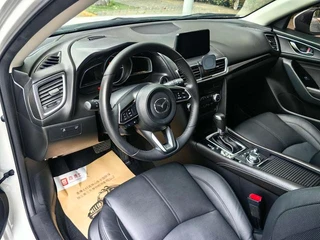 Mazda3 2019 Cloud Control Edition hatchback 2.0L Automatic Sport country VI interior photo 12 Mazda3 2019 Cloud Control Edition hatchback 2.0L Automatic Sport country VI interior photo 12