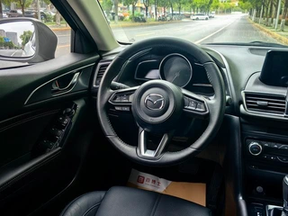 Mazda3 2019 Cloud Control Edition hatchback 2.0L Automatic Sport country VI interior photo 18 Mazda3 2019 Cloud Control Edition hatchback 2.0L Automatic Sport country VI interior photo 18