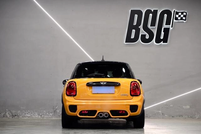 MINI 2015 2.0T COOPER S Five-door version exterior photo 3 MINI 2015 2.0T COOPER S Five-door version exterior photo 3