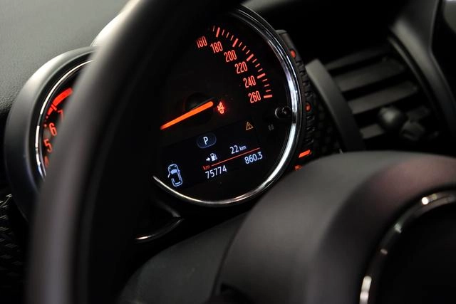 MINI 2015 2.0T COOPER S Five-door version interior photo 14 MINI 2015 2.0T COOPER S Five-door version interior photo 14