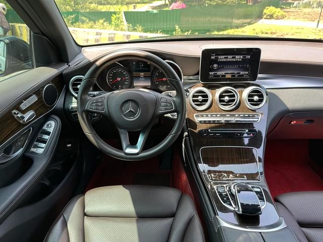 Mercedes-Benz GLC 2017 GLC 260 4MATIC Dinámico interior foto 18