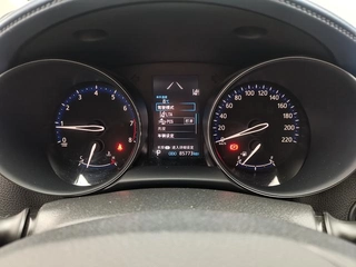 Toyota C-HR 2021 2.0L Comfort Edition interior photo 9 Toyota C-HR 2021 2.0L Comfort Edition interior photo 9