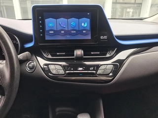 Toyota C-HR 2021 2.0L Comfort Edition interior photo 11 Toyota C-HR 2021 2.0L Comfort Edition interior photo 11