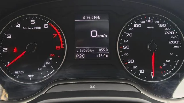 Audi Q2L 2018 35TFSI Fashion dynamic type country VI interior photo 11 Audi Q2L 2018 35TFSI Fashion dynamic type country VI interior photo 11