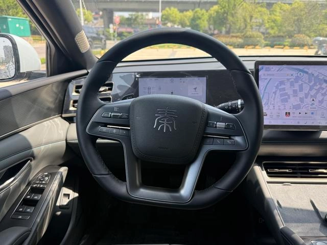 BYD Qin L DM 2025 Интеллектуальное вождение DM-i 120KM За пределами типа экстерьер фото 7