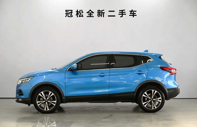 Nissan Qashqai 2019 2.0L CVT Luxury Edition exterior photo 3 Nissan Qashqai 2019 2.0L CVT Luxury Edition exterior photo 3