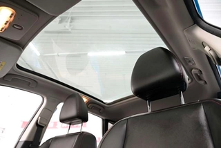 Nissan Qashqai 2019 2.0L CVT Luxury Edition interior photo 12 Nissan Qashqai 2019 2.0L CVT Luxury Edition interior photo 12