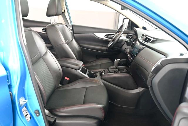 Nissan Qashqai 2019 2.0L CVT Luxury Edition interior photo 19 Nissan Qashqai 2019 2.0L CVT Luxury Edition interior photo 19
