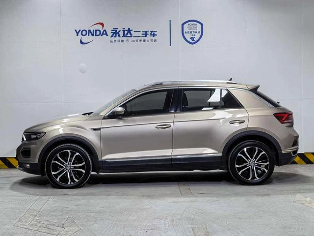 Volkswagen T-ROC Explorer Song 2020 280TSI DSG Lujo con tracción en dos ruedas exterior foto 4 Volkswagen T-ROC Explorer Song 2020 280TSI DSG Lujo con tracción en dos ruedas exterior foto 4