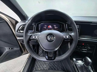 Volkswagen T-ROC Explorer Song 2020 280TSI DSG Lujo con tracción en dos ruedas exterior foto 8 Volkswagen T-ROC Explorer Song 2020 280TSI DSG Lujo con tracción en dos ruedas exterior foto 8