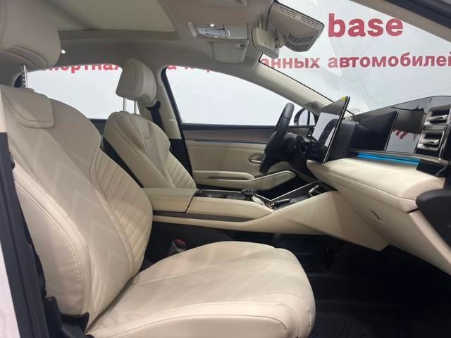 BYD Qin L DM 2024 DM-i 120KM Excelente interior foto 18 BYD Qin L DM 2024 DM-i 120KM Excelente interior foto 18