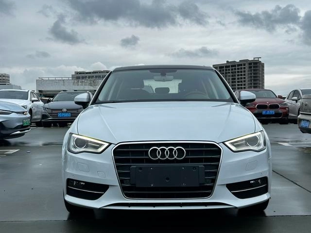 Audi A3 2015 Sportback 35 TFSI Millionth Anniversary Intelligent Model exterior photo 2 Audi A3 2015 Sportback 35 TFSI Millionth Anniversary Intelligent Model exterior photo 2
