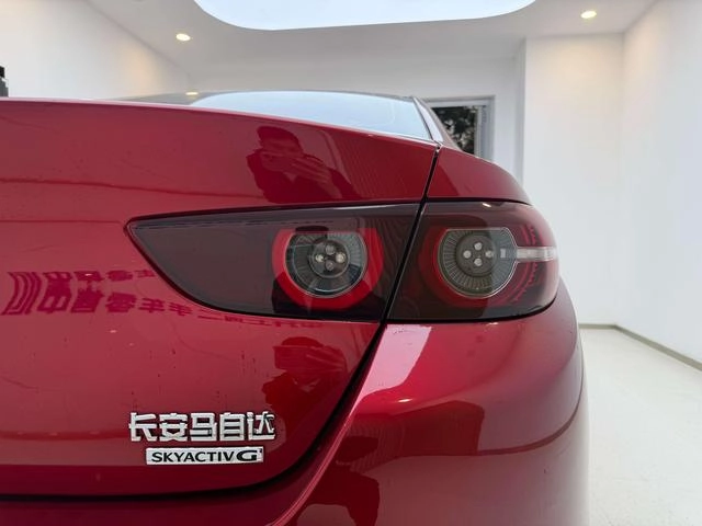 Mazda3 2021 2.0L Versión elegante de calidad automática exterior foto 8
