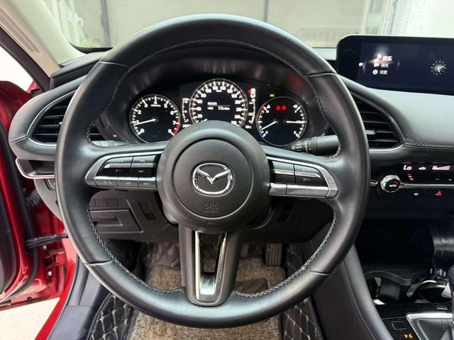 Mazda3 2021 2.0L Versión elegante de calidad automática interior foto 11