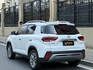 Hyundai ix35 2018 2.0L Automatic two-wheel drive Zhiyong · Enjoy Edition interior photo 17 Hyundai ix35 2018 2.0L Automatic two-wheel drive Zhiyong · Enjoy Edition interior photo 17