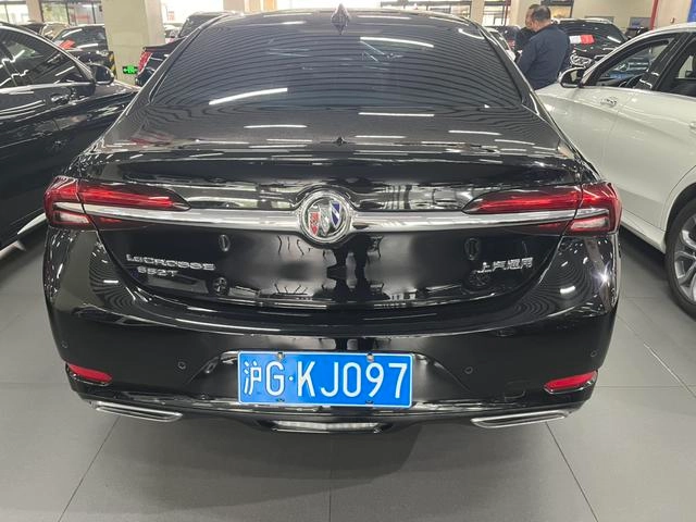 Buick LaCrosse 2022 652T De lujo exterior foto 5
