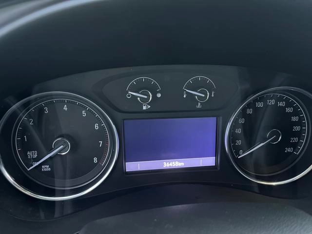 Buick LaCrosse 2022 652T De lujo interior foto 11