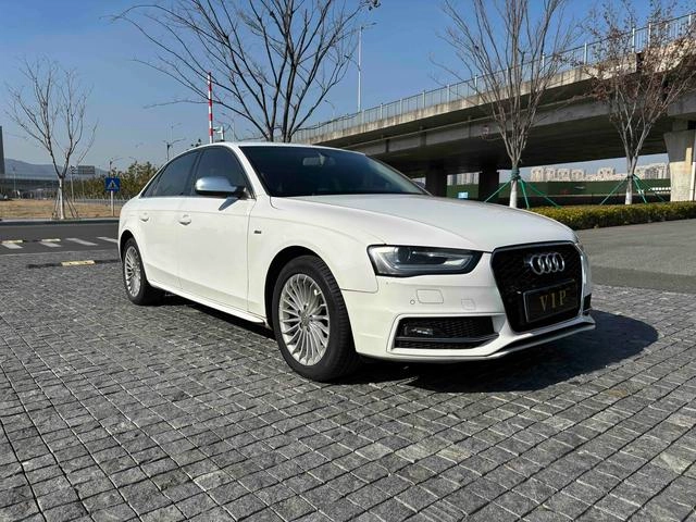 Audi A4L 2013 40 TFSI quattro sporty personality exterior photo 2 Audi A4L 2013 40 TFSI quattro sporty personality exterior photo 2
