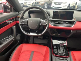 Dongfeng Aeolus Yixuan 2021 230T Version cavalière de poursuite automatique extérieur photo 10 Dongfeng Aeolus Yixuan 2021 230T Version cavalière de poursuite automatique extérieur photo 10
