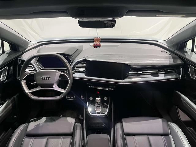 Audi Q4 e-tron 2024 40 e-tron Creation Edition exterior photo 6
