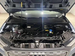 Audi Q4 e-tron 2024 40 e-tron Creation Edition interior photo 14