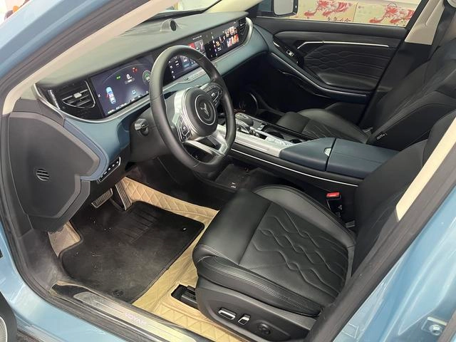 Voyah Free 2021 Four-wheel drive standard extended range exclusive luxury package interior photo 16 Voyah Free 2021 Four-wheel drive standard extended range exclusive luxury package interior photo 16