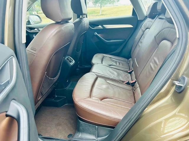 Audi Q3 2015 35 TFSI quattro Millionth Anniversary Comfort Model interior photo 10 Audi Q3 2015 35 TFSI quattro Millionth Anniversary Comfort Model interior photo 10