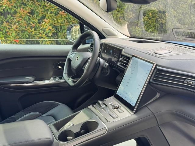 NIO ES6 2020 420KM Sports version interior photo 17 NIO ES6 2020 420KM Sports version interior photo 17