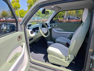 Geely Galaxy Geely Panda 2025 210km Panda Knight interior photo 8