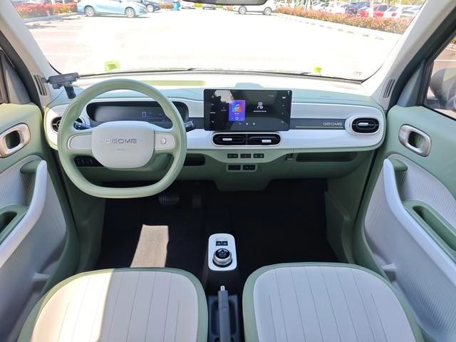 Geely Galaxy Geely Panda 2025 210km Panda Knight interior photo 10