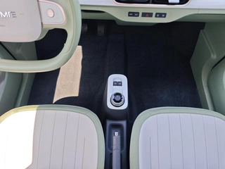 Geely Galaxy Geely Panda 2025 210km Panda Knight interior photo 13