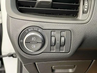 Buick Envision 2017 20T Tracción a dos ruedas de primera clase interior foto 15 Buick Envision 2017 20T Tracción a dos ruedas de primera clase interior foto 15