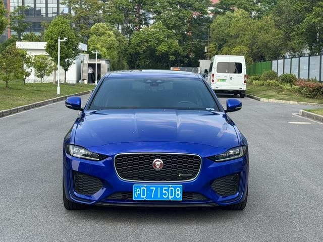 Jaguar XEL 2020 2.0T 200PS R-DYNAMIC S Enterprising Sports Edition exterior photo 2