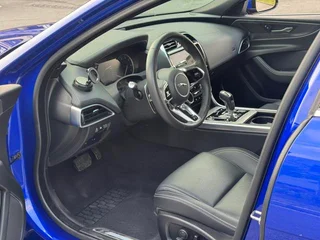 Jaguar XEL 2020 2.0T 200PS R-DYNAMIC S Enterprising Sports Edition exterior photo 8