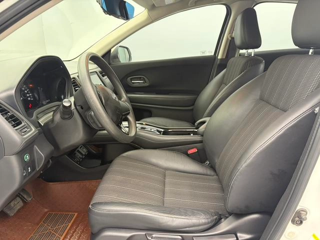 Honda Vezel 2015 1.8L CVT Modèle d'élite à deux roues motrices extérieur photo 6 Honda Vezel 2015 1.8L CVT Modèle d'élite à deux roues motrices extérieur photo 6