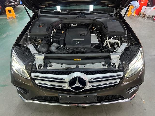 Mercedes-Benz GLC 2016 GLC 260 4MATIC Dynamic interior photo 18 Mercedes-Benz GLC 2016 GLC 260 4MATIC Dynamic interior photo 18