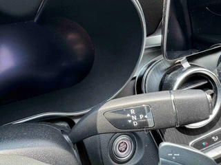 Mercedes-Benz C-Class 2021 C 200 L Edición deportiva de moda interior foto 15 Mercedes-Benz C-Class 2021 C 200 L Edición deportiva de moda interior foto 15