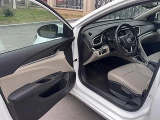 Buick Excelle GT 2019 15T Élite d'interconnexion à double embrayage Pays VI intérieur photo 13