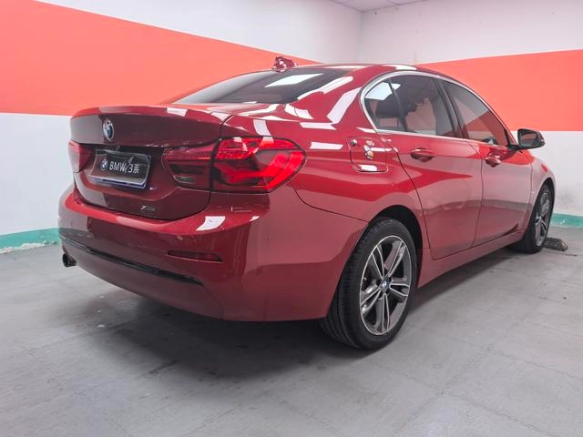 BMW 1 Series 2017 118i Sporty interior photo 7 BMW 1 Series 2017 118i Sporty interior photo 7